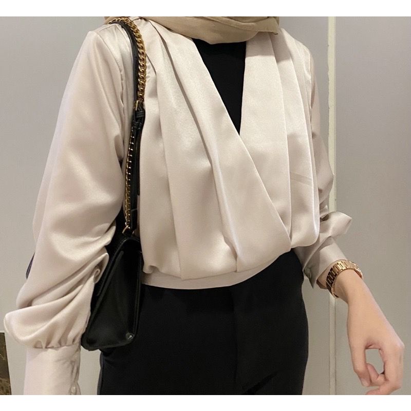 GFS BEELLE SATEEN BLOUSE