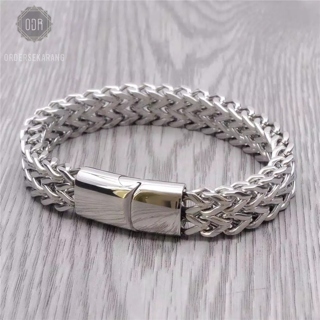 GELANG BANGLE BRACELET SALVATION STEEL AKSESORIS FASHION PRIA DAN WANITA