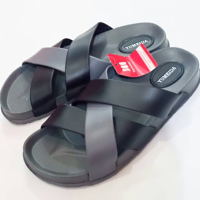 SANDAL KARET PRIA YUMEIDA GT 8082