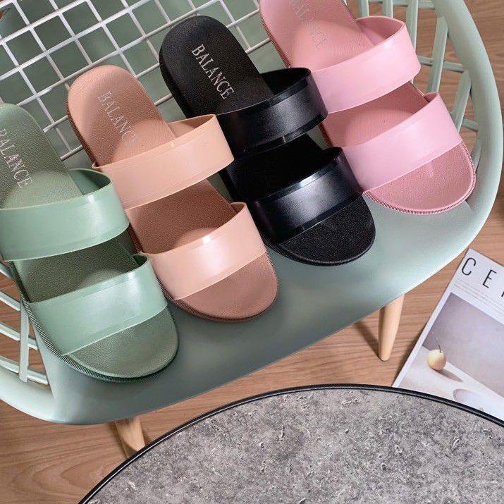 Terbagus.. Sendal Wanita Terbaru/Sandal Karet Jelly Balance 0912