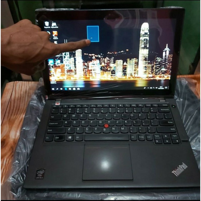 LENOVO X240i5 Gen4 Touchscreen Ram 4GB HDD 500GB