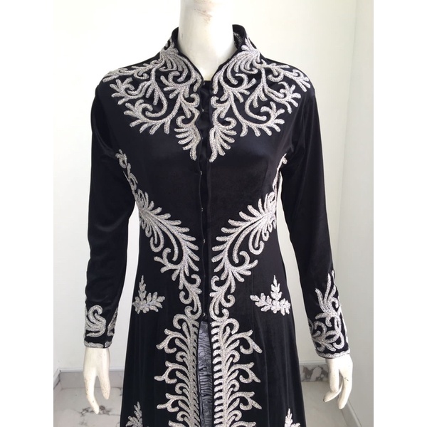 Kebaya Sanghai bludru hitam payet silver