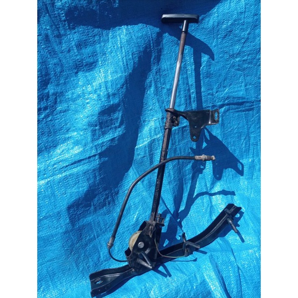 tuas hand rem/ rem tangan L300