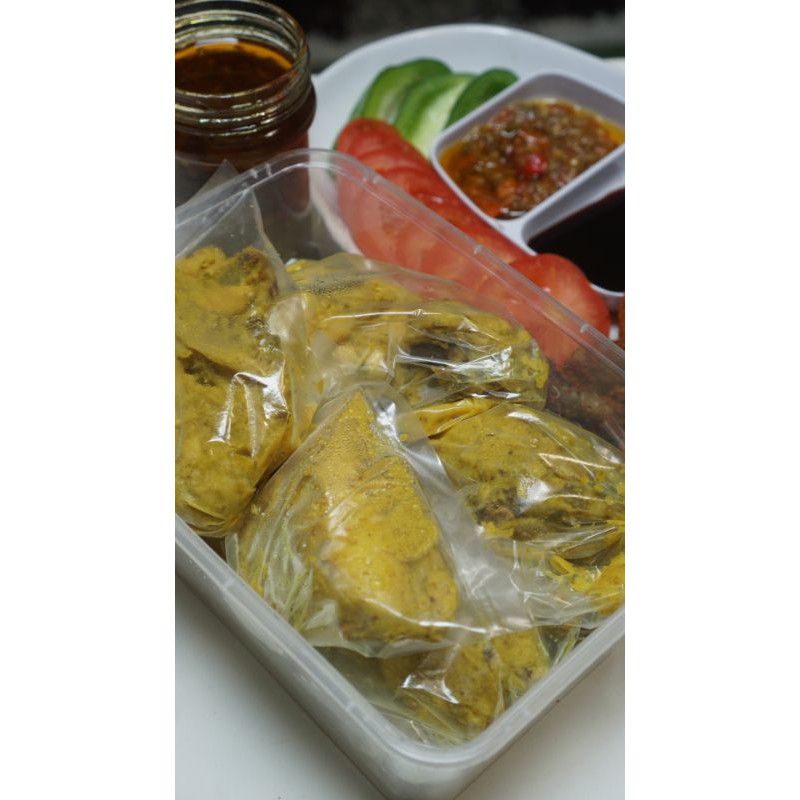 

#ayamungkep#ayamkuning#ayamgoreng
