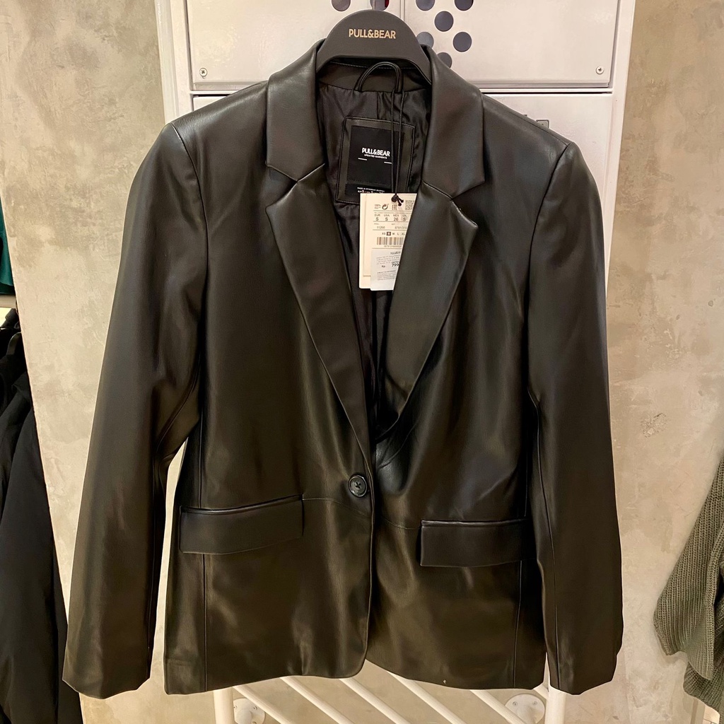 Jastip. Blazer Pull&Bear (Woman)