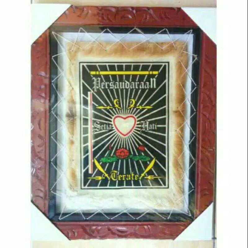 FIGURA PIGURA BET PSHT SUPET BAHAN KULIT BINGKAI KAYU PAJANGAN DINDING