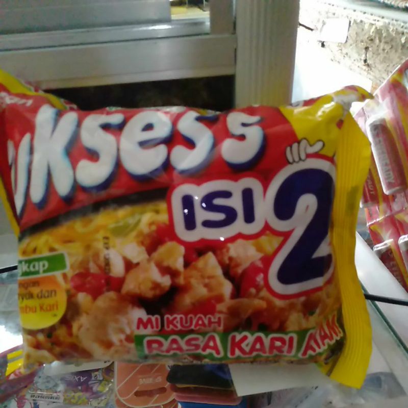 

mie sukses's kuah isi 2 rasa kari ayam
