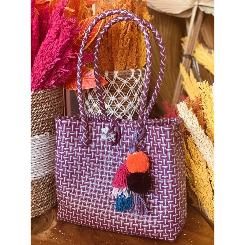tas webe anyam keranjang plastik syahrini +pom pom gantung