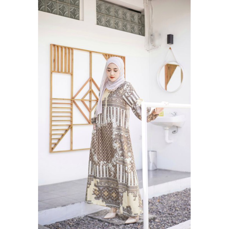 Inaya Dress