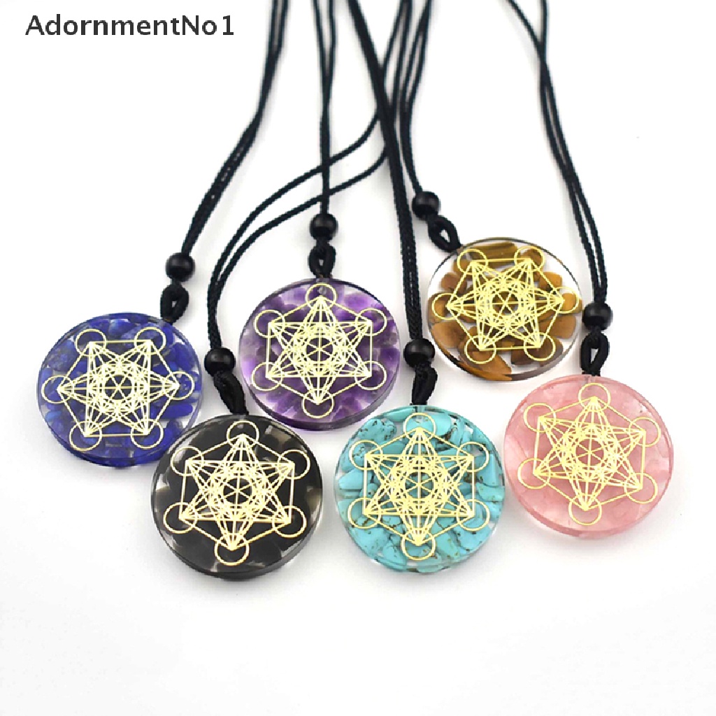 (AdornmentNo1) Kalung Rantai Dengan Liontin Kubus Resin Untuk Wanita