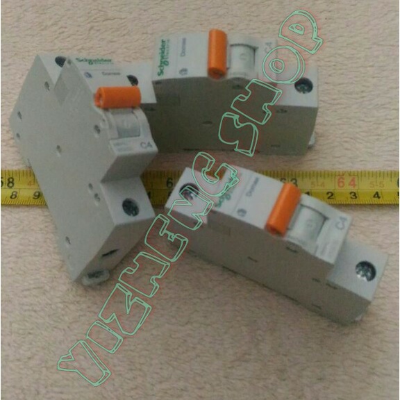 MCB 4A SCHNEIDER