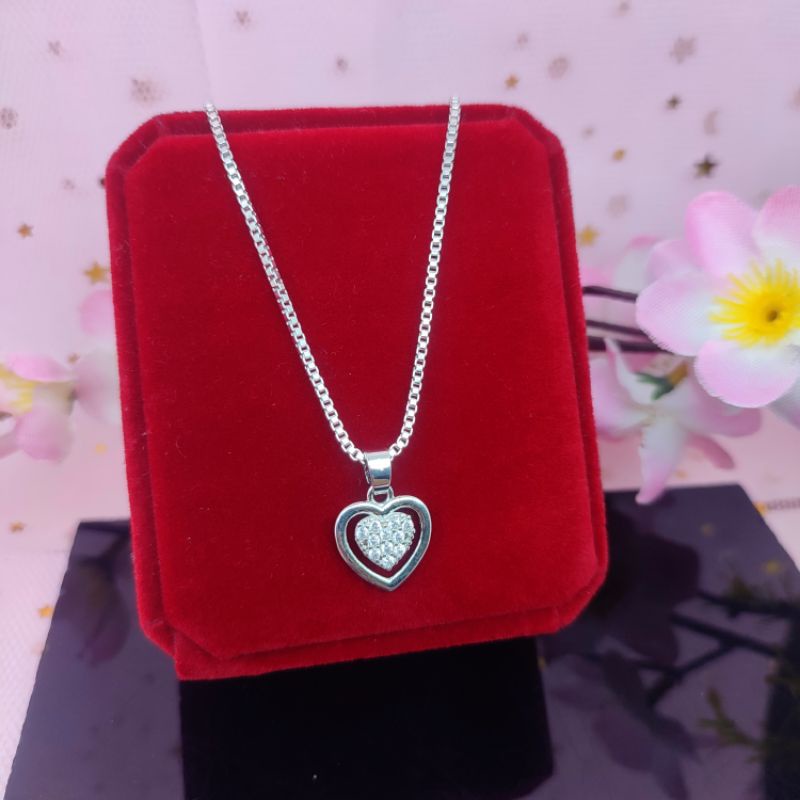 Kalung titanium silver liontin love