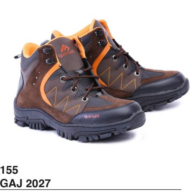 SEPATU ADVENTURE BOOTS PRIA GARSEL