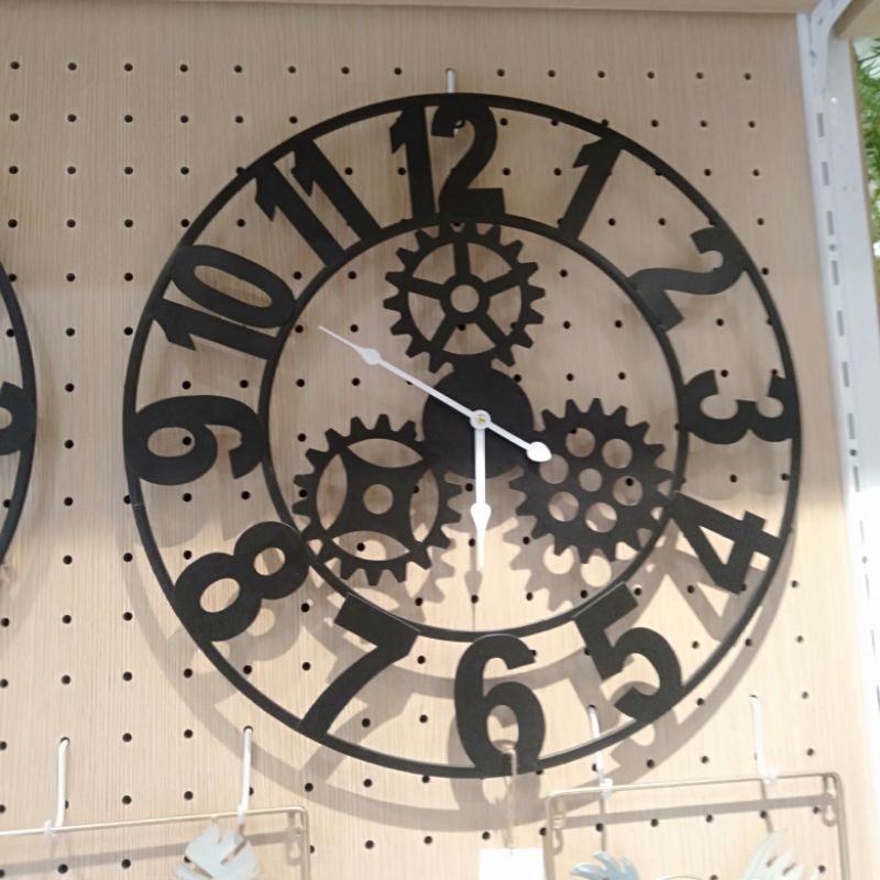 jam dinding angka mewah / jam angka unik