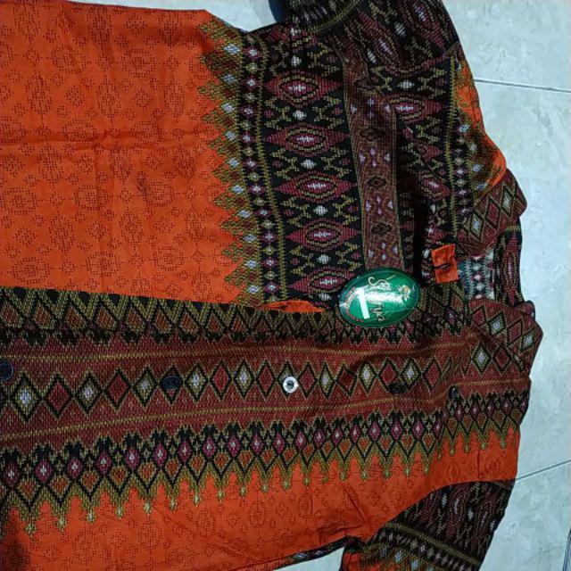 Blouse Batik Terbaru