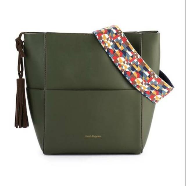 Preloved hush puppies bag