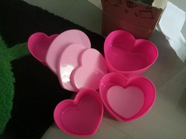 Cpm Clea Heart Lunch Box Set Of 4 Pcs / Kotak Makan Hati / Bekal Nasi/ Kotak Makan / Kotak Makan Ber