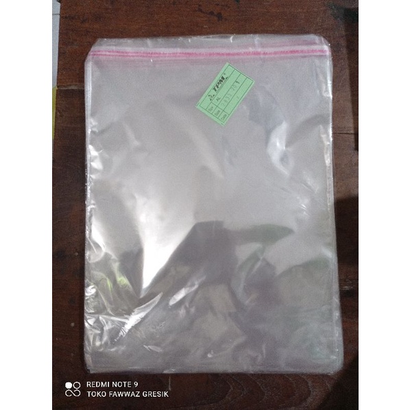 Plastik OPP 28x35 Plastik Bening Plastik Perekat Plastik Kaca Plastik Baju Hem Jaket Souvenir