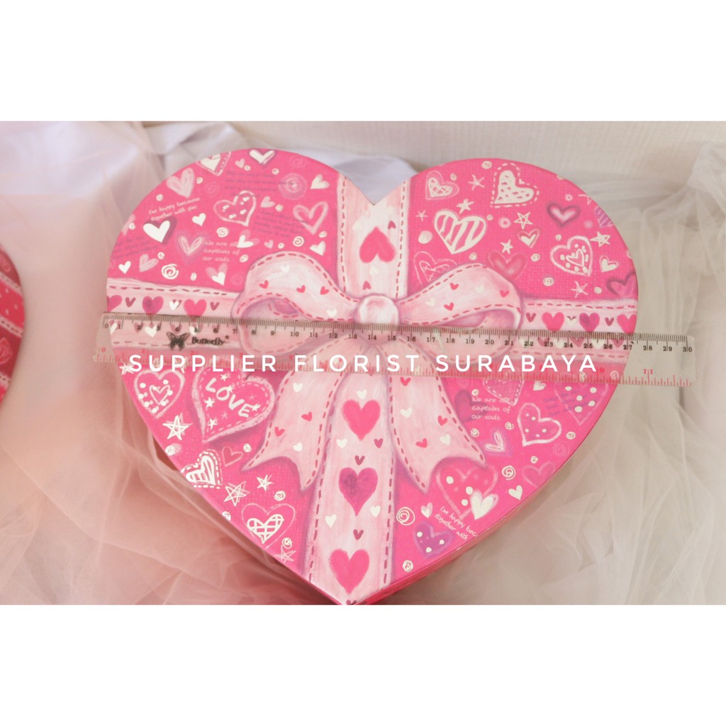 BOX HATI SEDANG 27CM/box bentuk hati/box kertas/box bunga/kotak hati/kotak bunga/kotak stationary