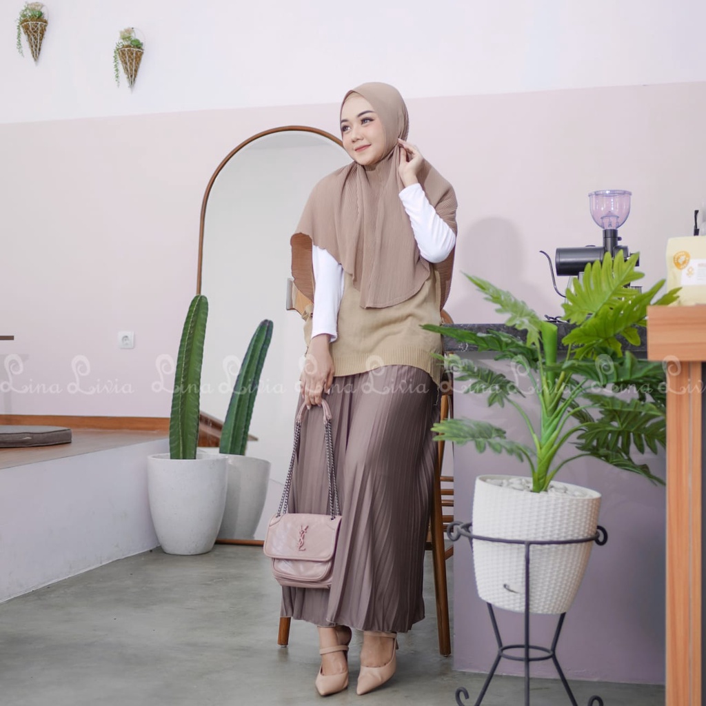 Hijab Jilbab Bergo ADELIA by Lina Livia