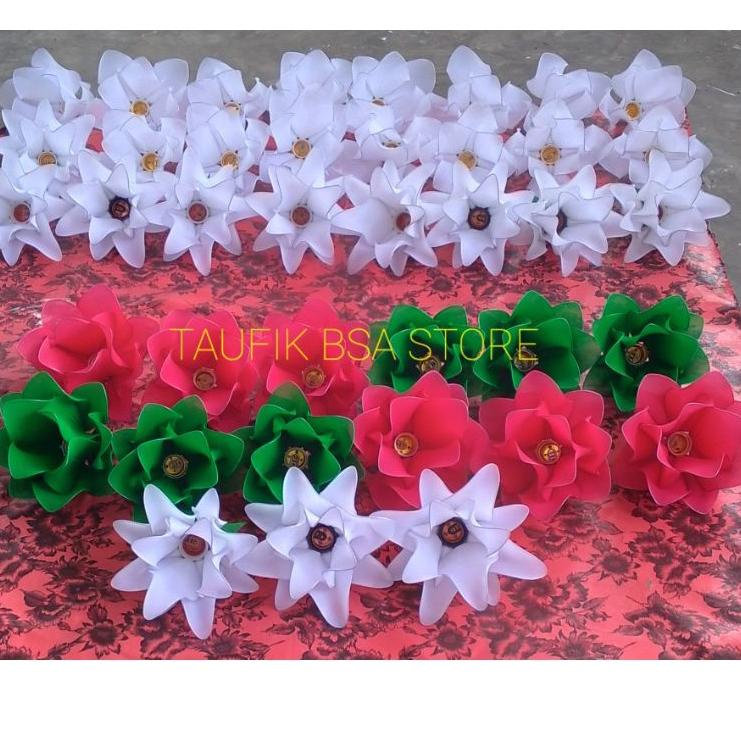 Grosir Puas Standing Lampu Bunga Stoking / Kap Lampu Hias Bunga Stoking Dekorasi Fariasi Warna