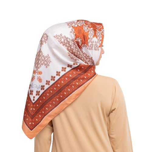 Dauky Hijab Segi Empat Kerudung Salya Series Polysilk 1-Loretta Maroon
