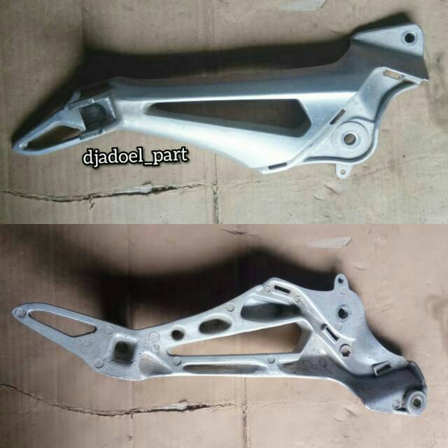 Footstep Foot Step Postep dudukan Pijakan Kaki Belakang Kiri Supra x 125 Revo Lama Old Original