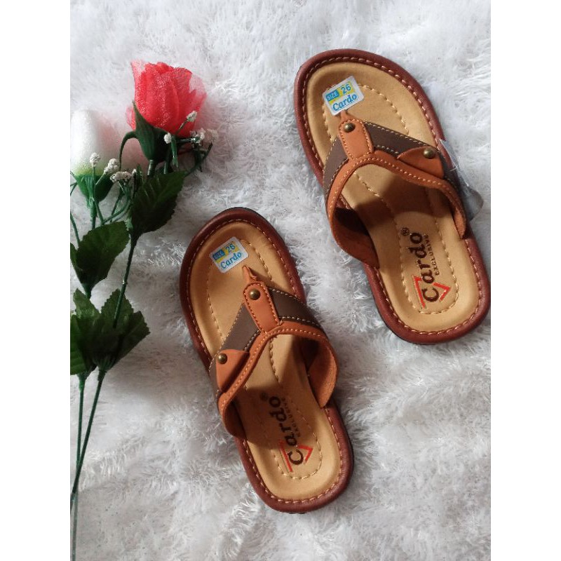 sandal japit kulit anak laki-laki/sandal japit kickers anak