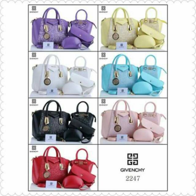 Restock GIVENCHY ANTIGONA HARDWARE GOLD restock