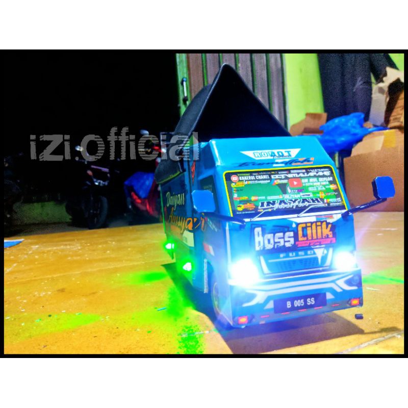 Miniatur Truk Oleng Miniatur Truk Bos Cilik  Lampu &amp; Terpal Murah Roda Kayu // Truk Oleng