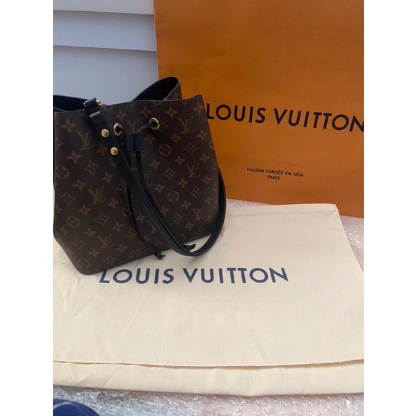 lv neonoe monogram 2021 authentic