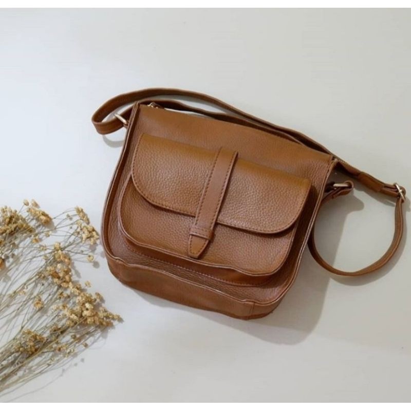 Tas selempang kulit wanita asli kulit Garut Sukaregang fashion wanita