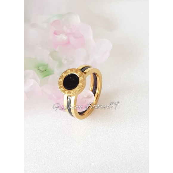 Cincin Fashion List Black Romawi Cincin Branded Titanium gold impor Fashion