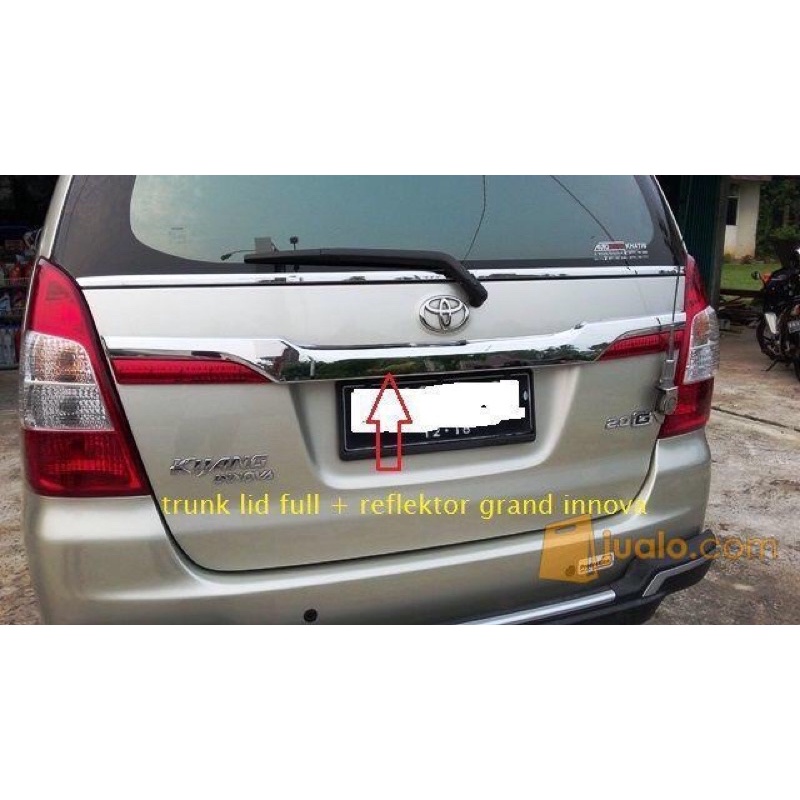Trunklid + Reflektor Grand Innova 2004-2014