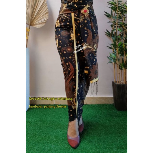 Kamben Batik Lembaran Plus Selendangnya