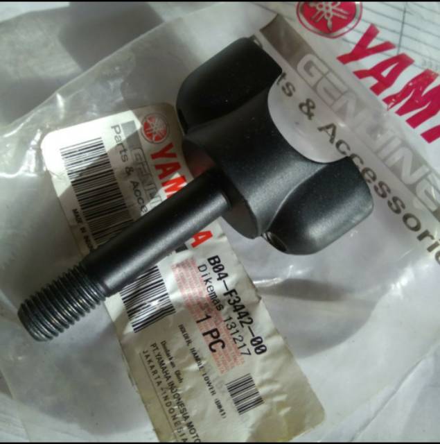 Kleman stir bawah MT 25 ORI /dudukan klem stang bawah MT25 ASLI YAMAHA B04 F3442