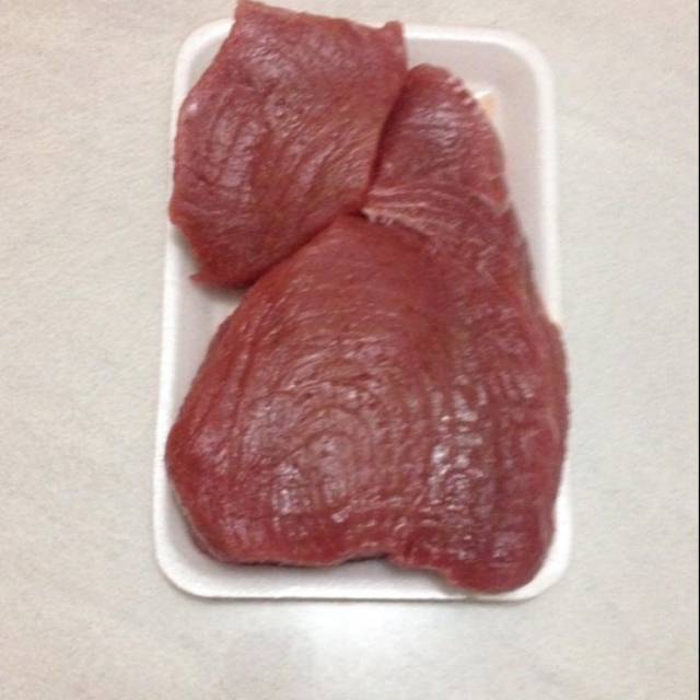 

DAGING IKAN TUNA MERAH
