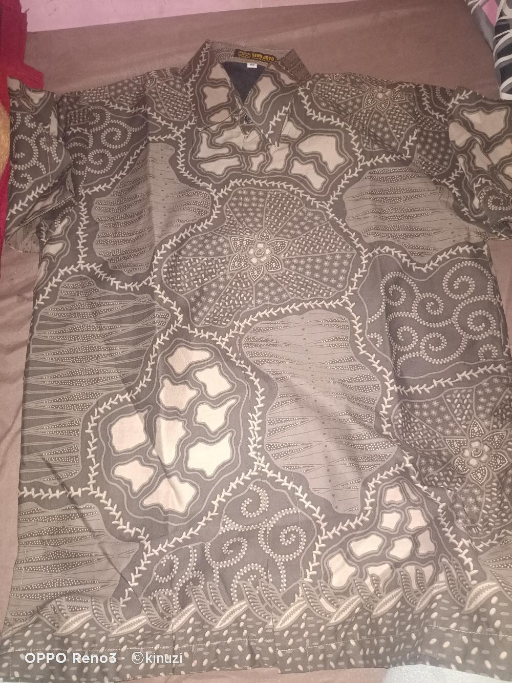 Kemeja Batik Sekar Jagad