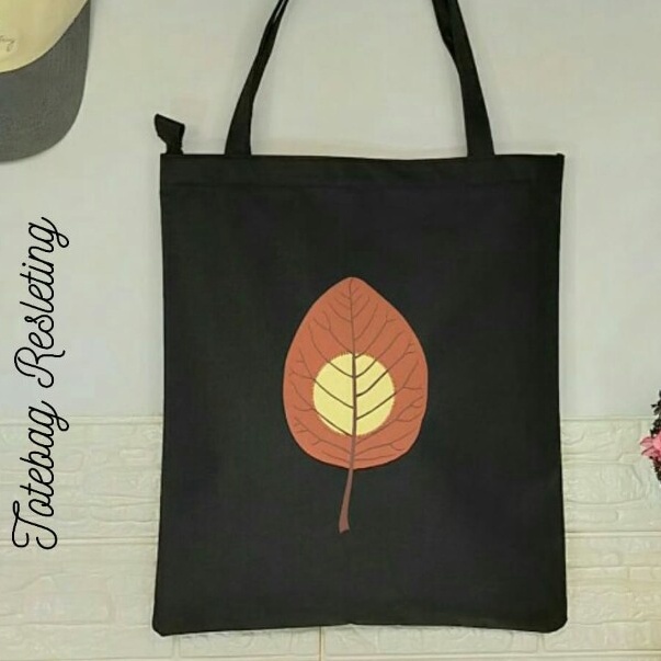 TOTEBAG WANITA BISA CUSTOM SABLON RESLETING CANVAS DAN TAS TOTE BAG WANITA RESLETING KUSTOM WARNA POLOS KANVAS AESTHETIC MURAH UNTUK SEMINAR, GOODIE BAG ULANG TAHUN, SOUVENIR PERNIKAHAN, KULIAH