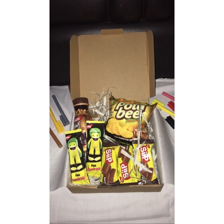 

Gift box makanan