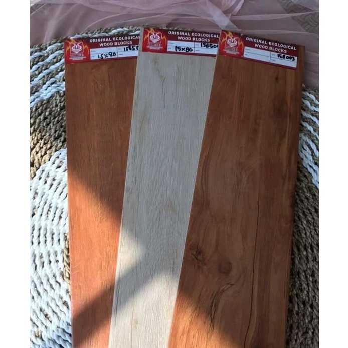 granit 15x80 - motif kayu - torch 158511 / 158505 / 158083