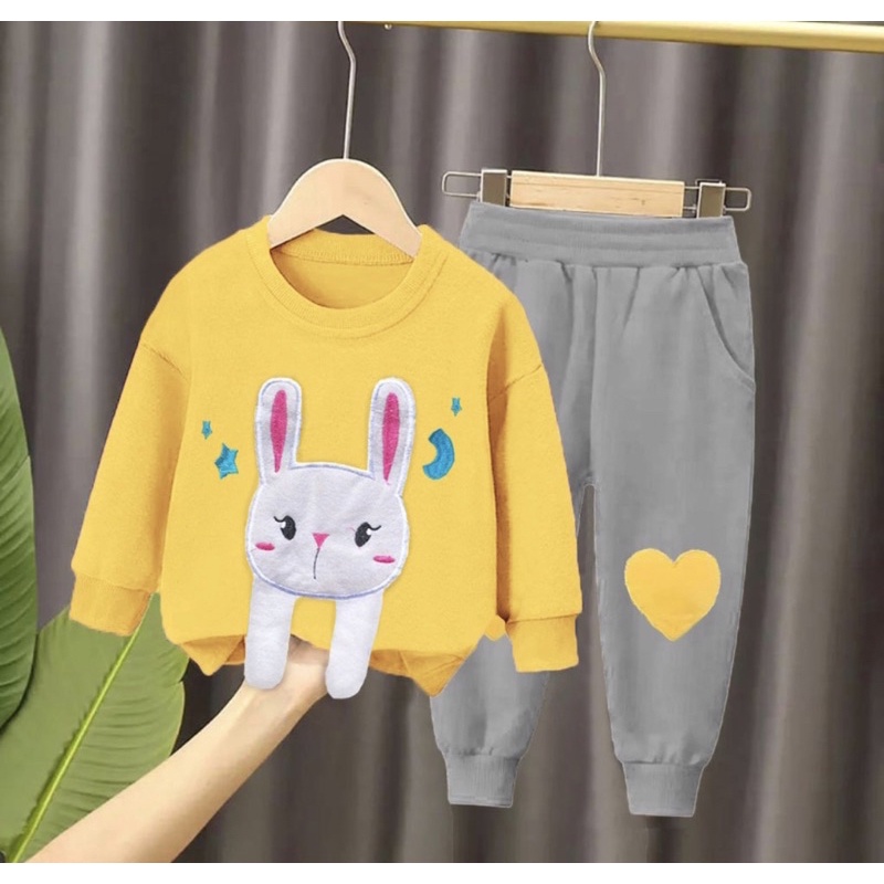 SETELAN SWEATER BAJU DAN CELANA ANAK PEREMPUAN