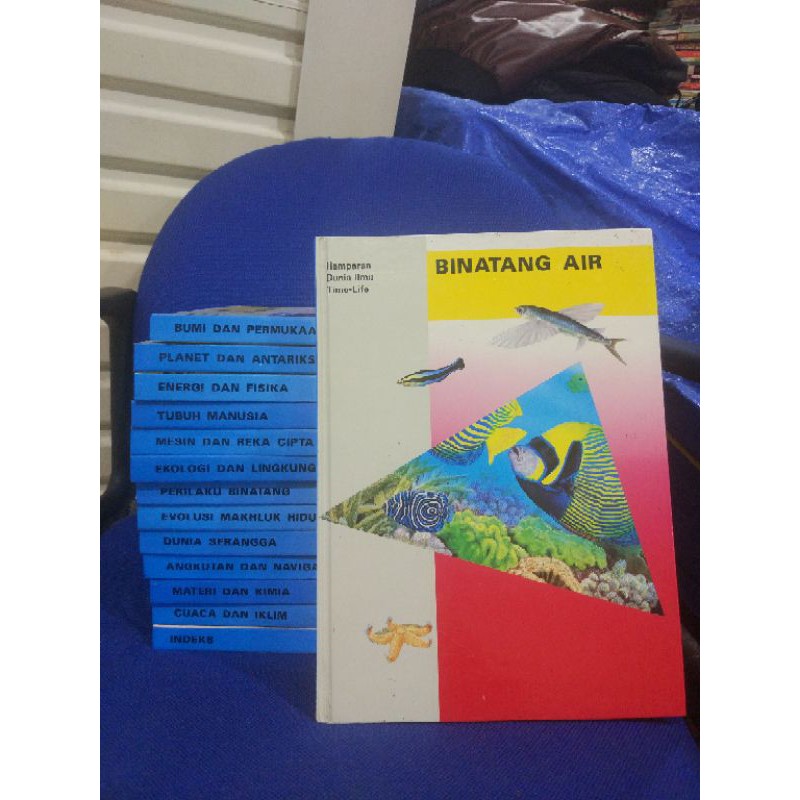 Buku Hamparan Dunia Ilmu Time Life