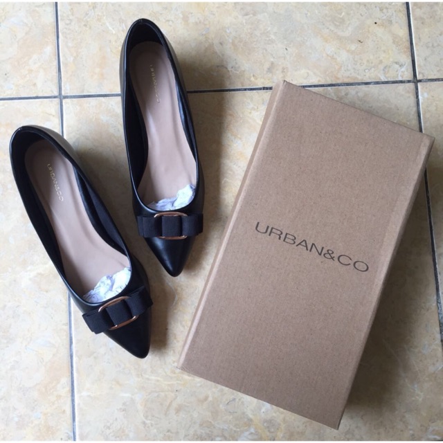 Sepatu Urban&Co