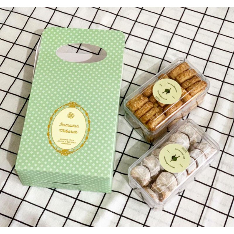 

Hampers Lebaran Kue Kering Zoo Sweet