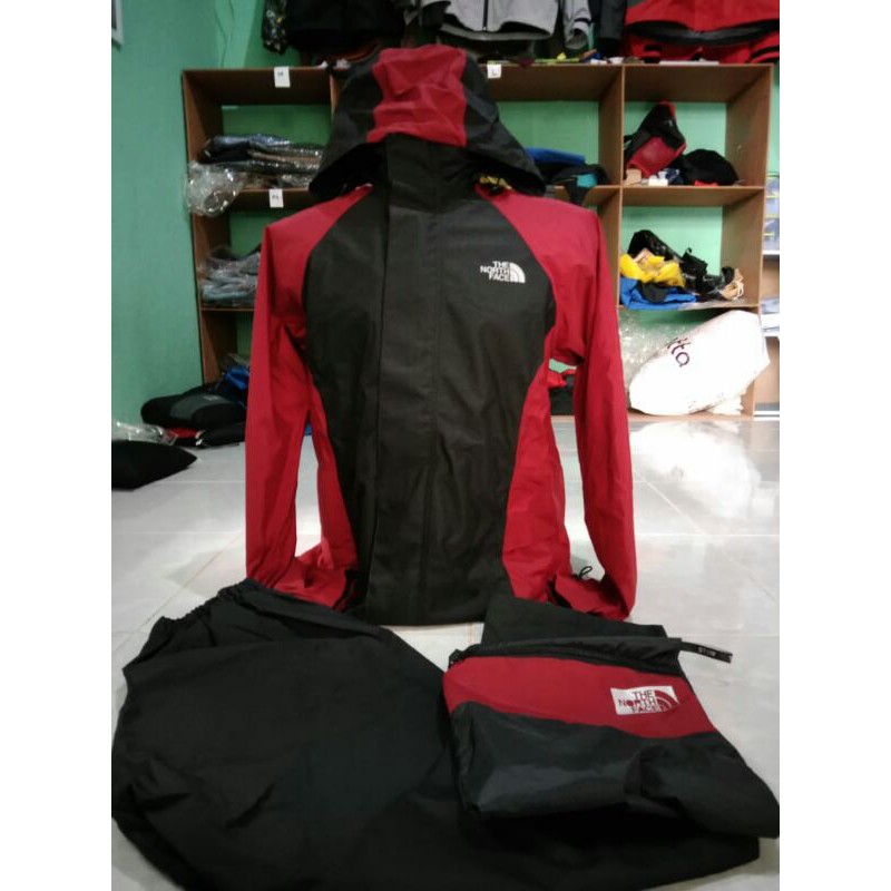 JAS HUJAN The north face 815