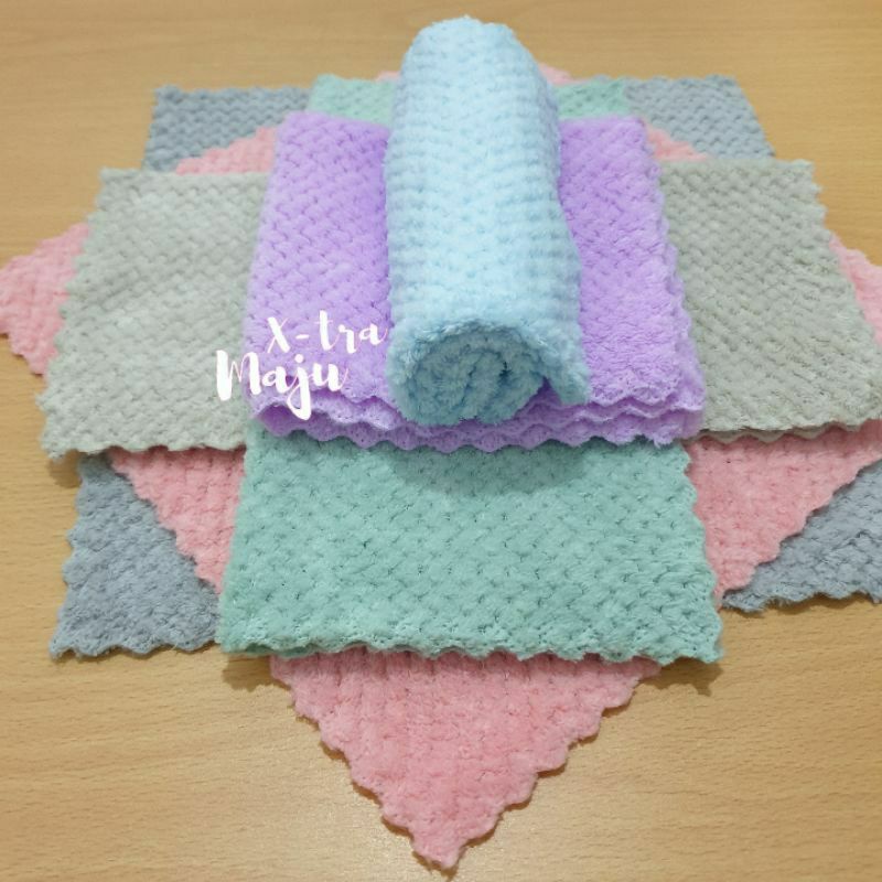 Saputangan / Handuk Tangan Microfiber Micro Bulu Uk 30x30 Cm