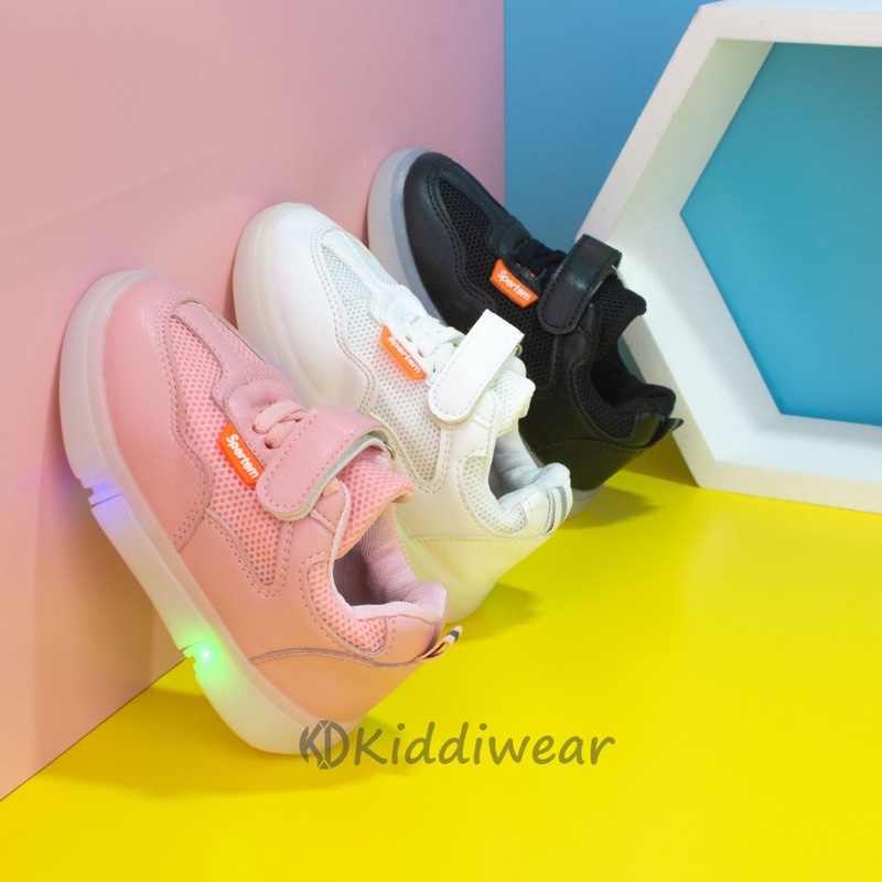 (Kiddiwear)❤️(COD) Sepatu led Casual anak MBK08