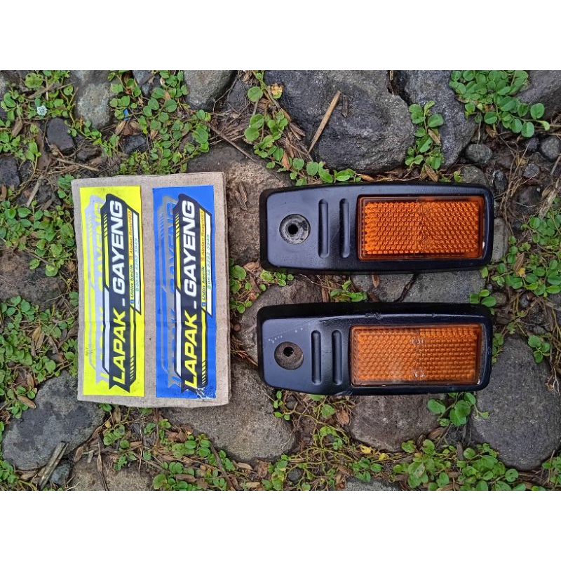 mata kucing selebor depan astrea grand KGD/Ori