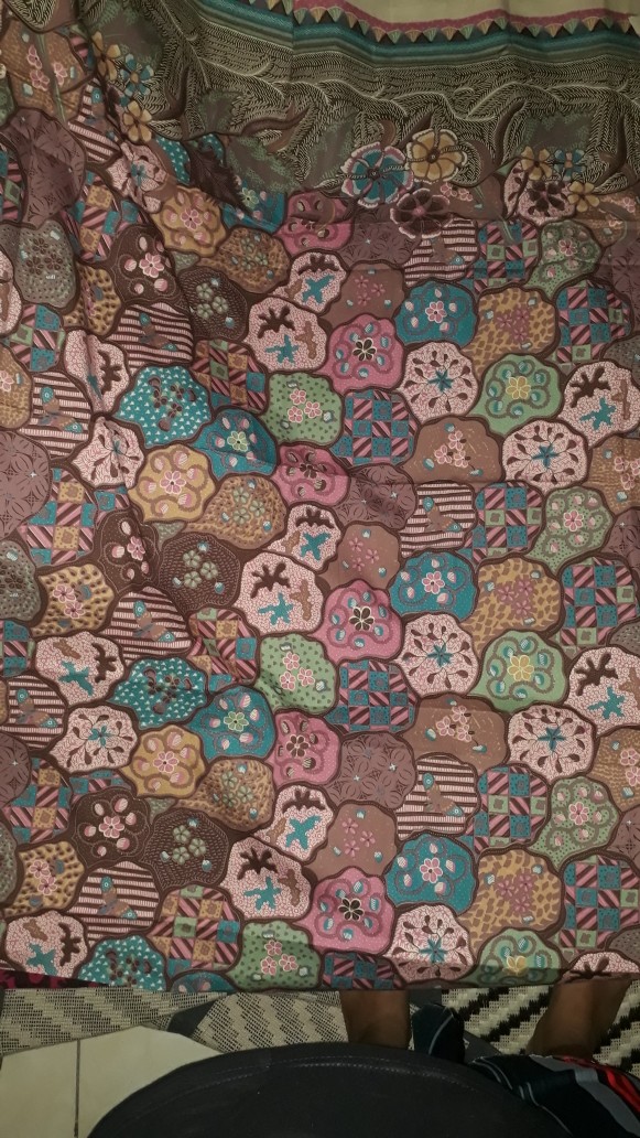 Kain Batik Solo Motif Kerang